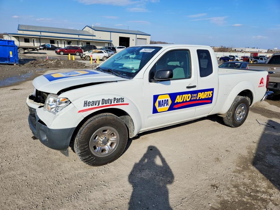 2017 Nissan Frontier s