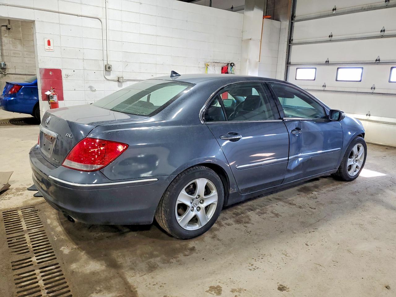 2006 Acura RL