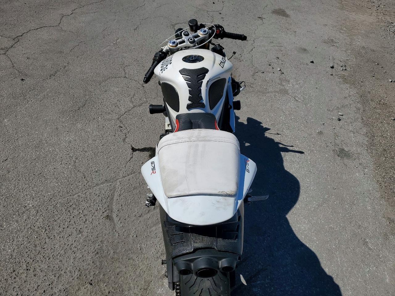 2011 Triumph Daytona 675