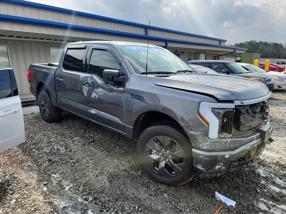 2025 Ford F150 Lightning xlt