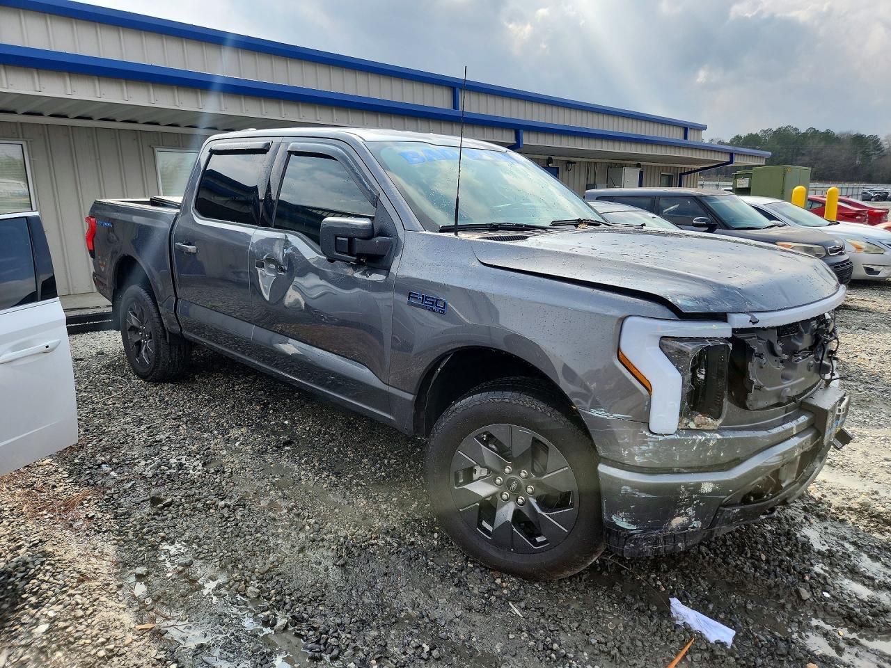 2025 Ford F150 Lightning XLT