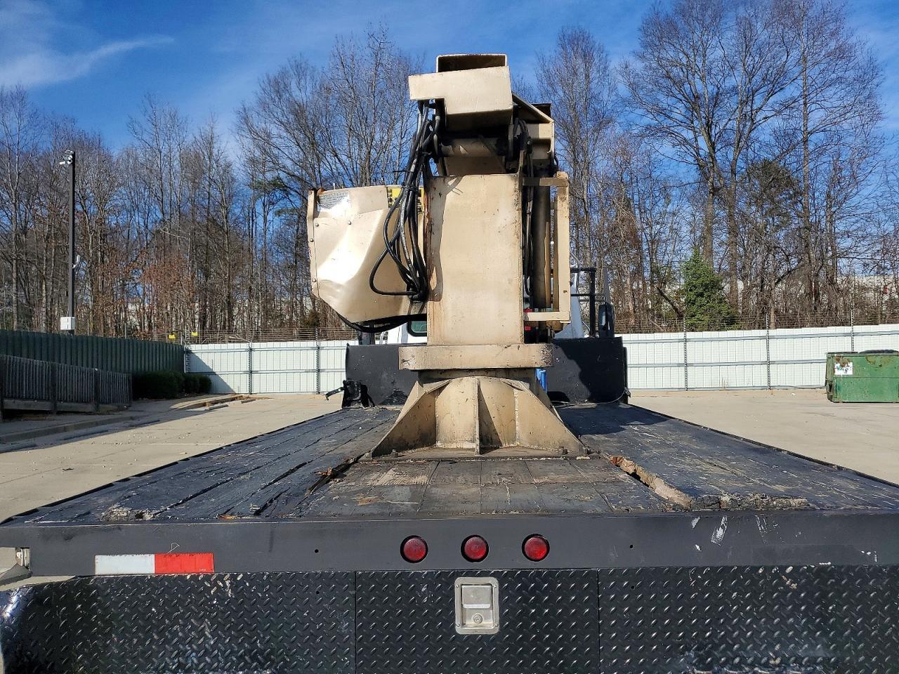 2015 Freigliner 2015 Freightliner Business Class M2 Cable Placer B