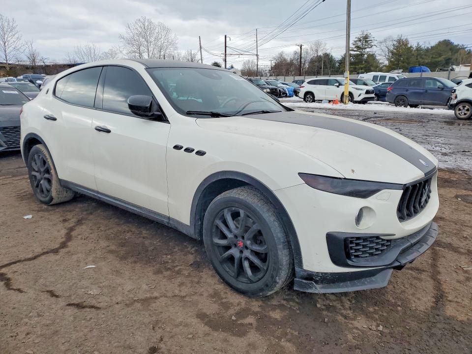 2017 Maserati Levante