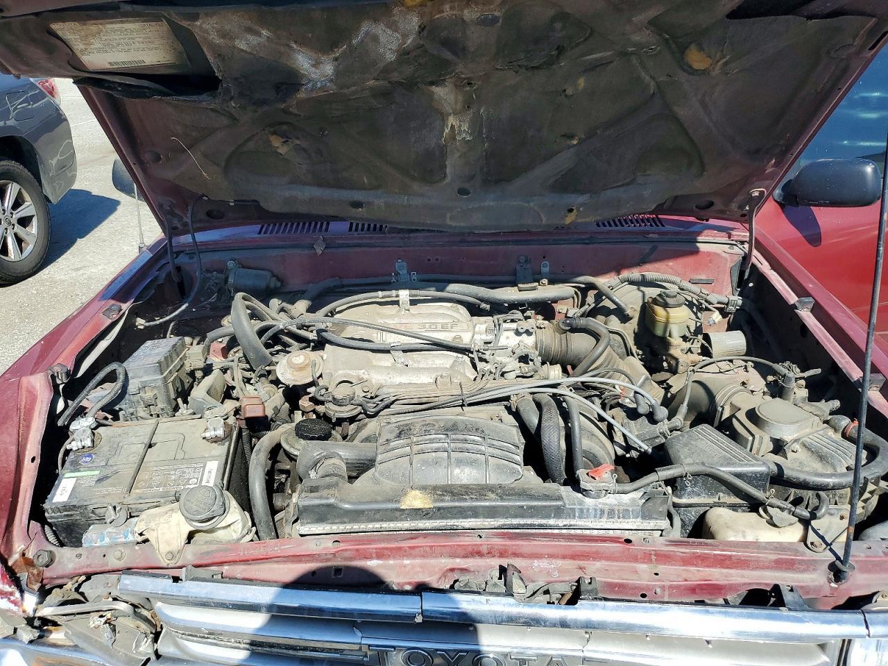 1990 Toyota Pickup Deluxe