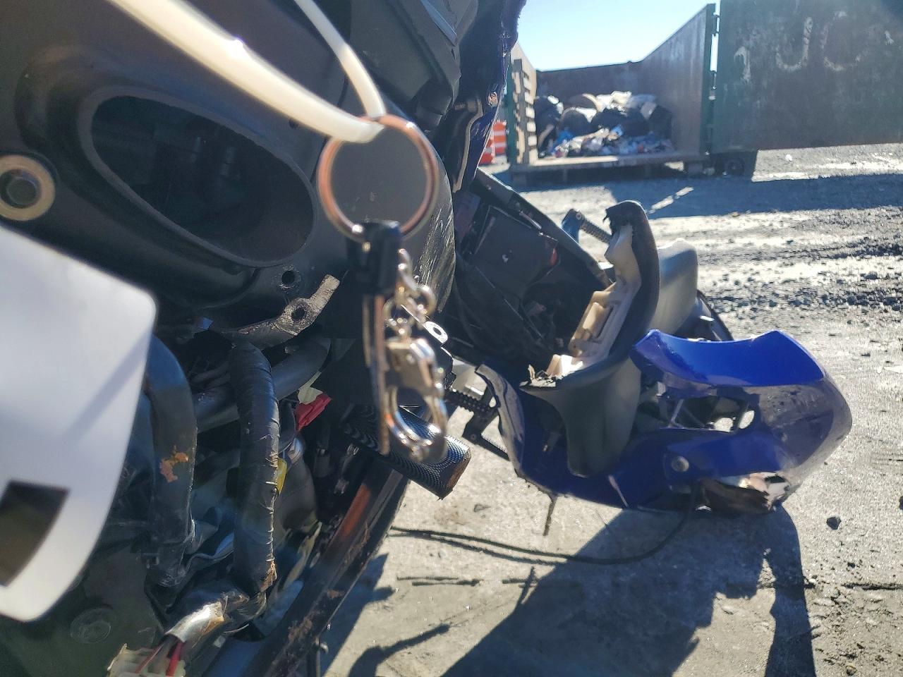 2006 Yamaha YZFR1