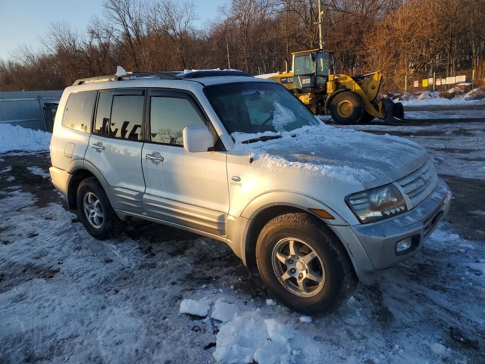 2002 Mitsubishi Montero Limited