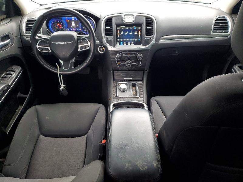 2022 Chrysler 300 Touring