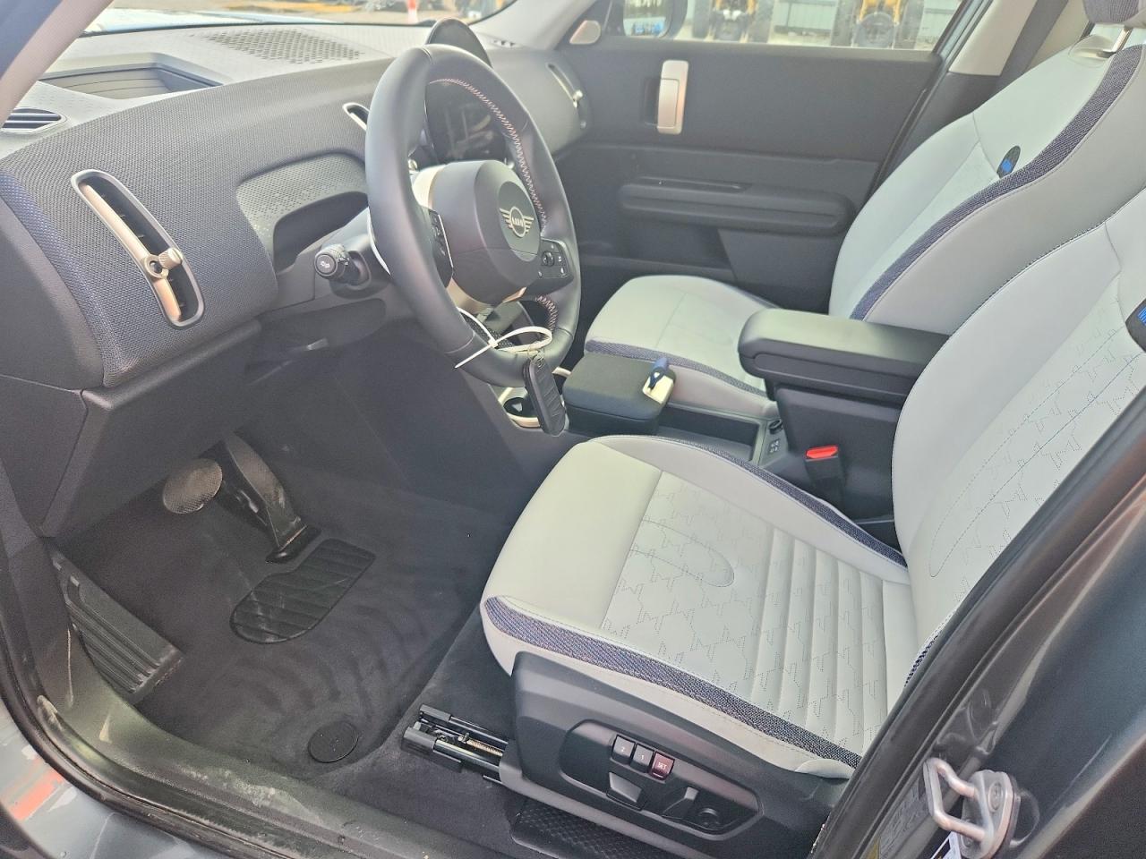 2025 Mini Countryman s All4