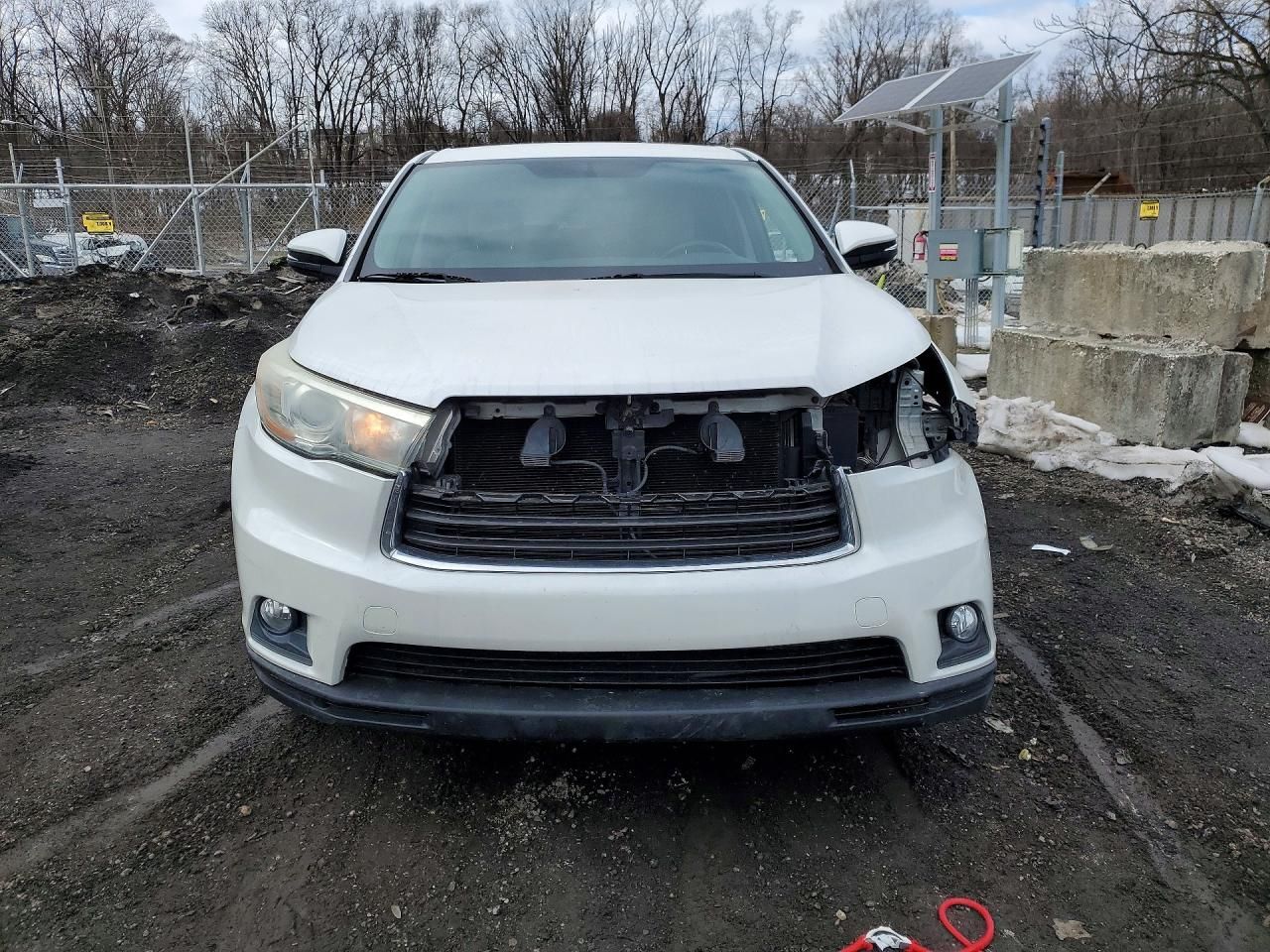 2015 Toyota Highlander le