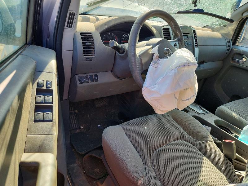 2009 Nissan Frontier Crew cab se