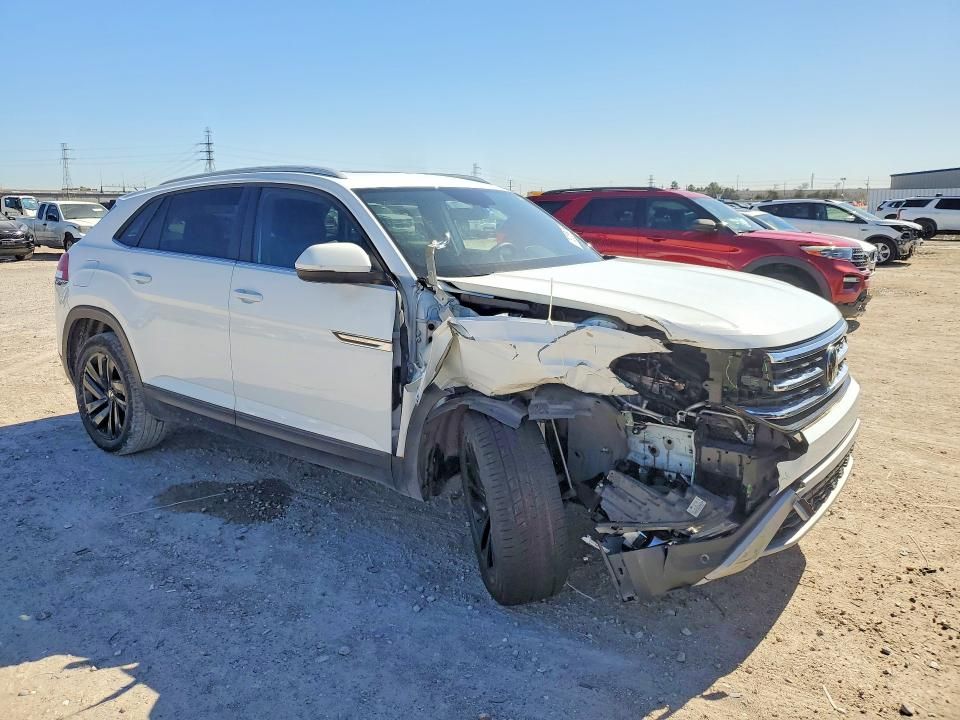 2022 Volkswagen Atlas Cross Sport se