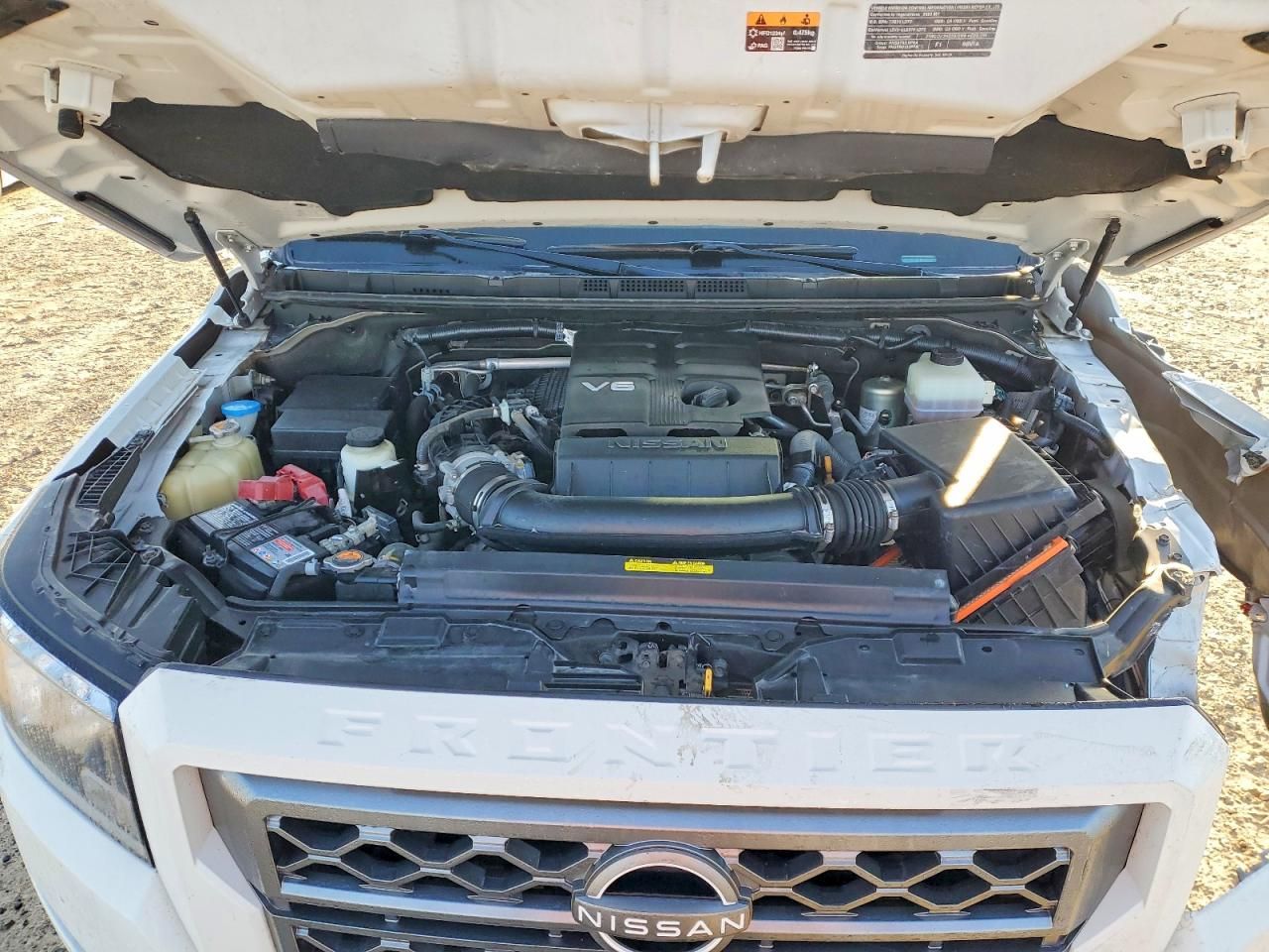 2023 Nissan Frontier s