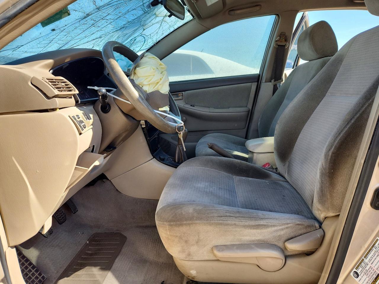 2005 Toyota Corolla ce