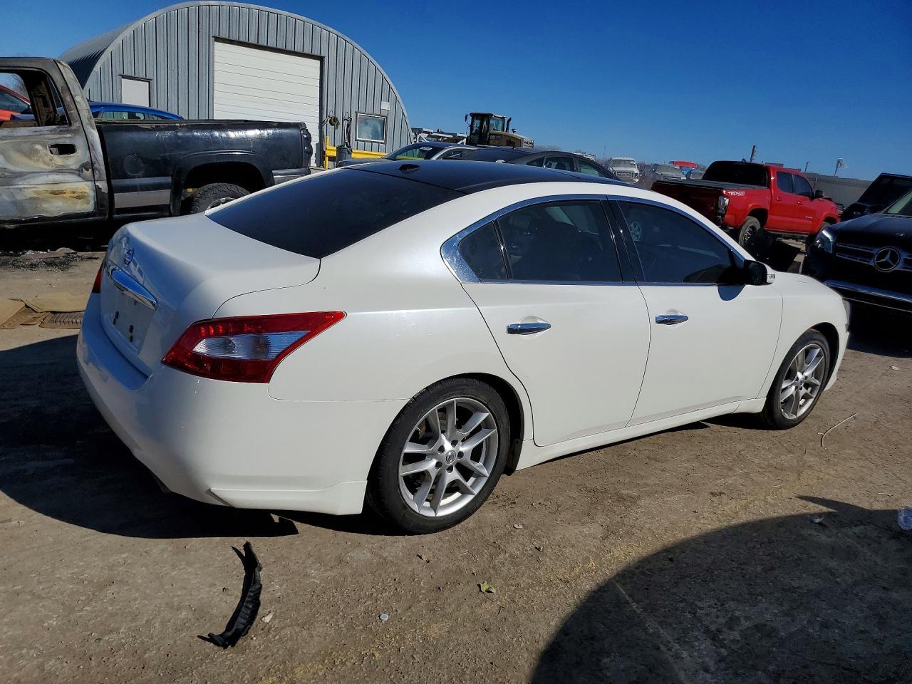 2009 Niss Maxima 3.5 s