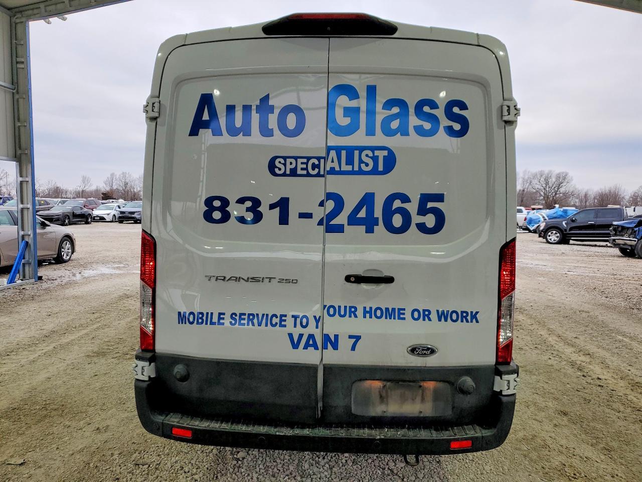 2020 Ford Transit T-250