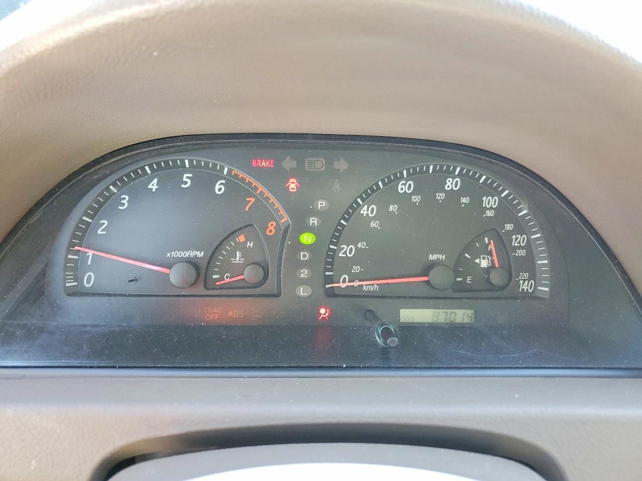 2003 Toyota Camry le