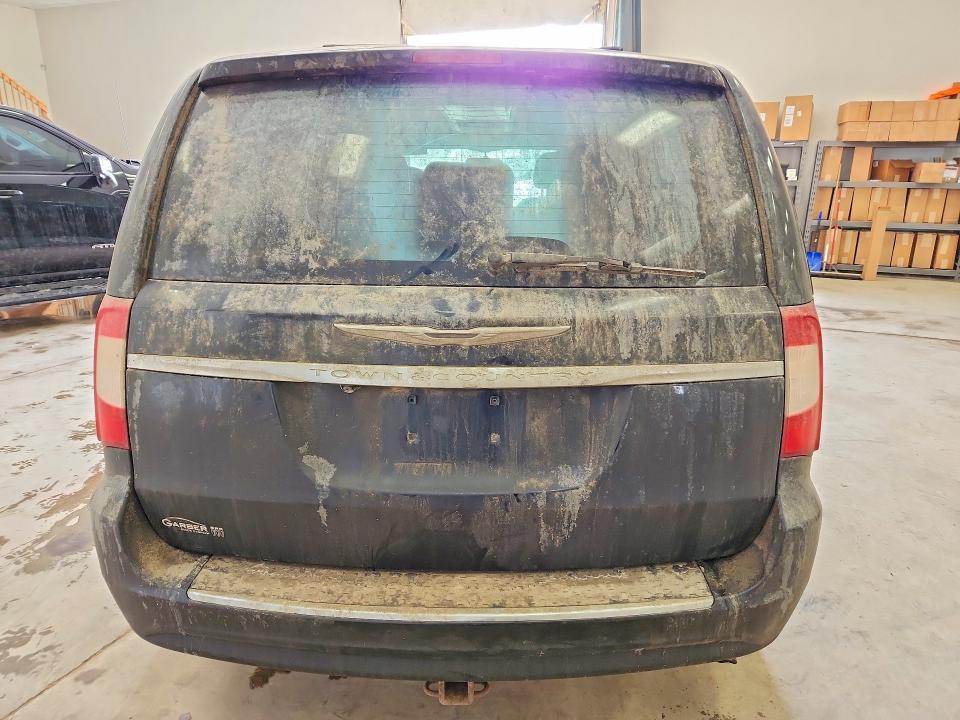 2013 Chrysler Town & Country Touring