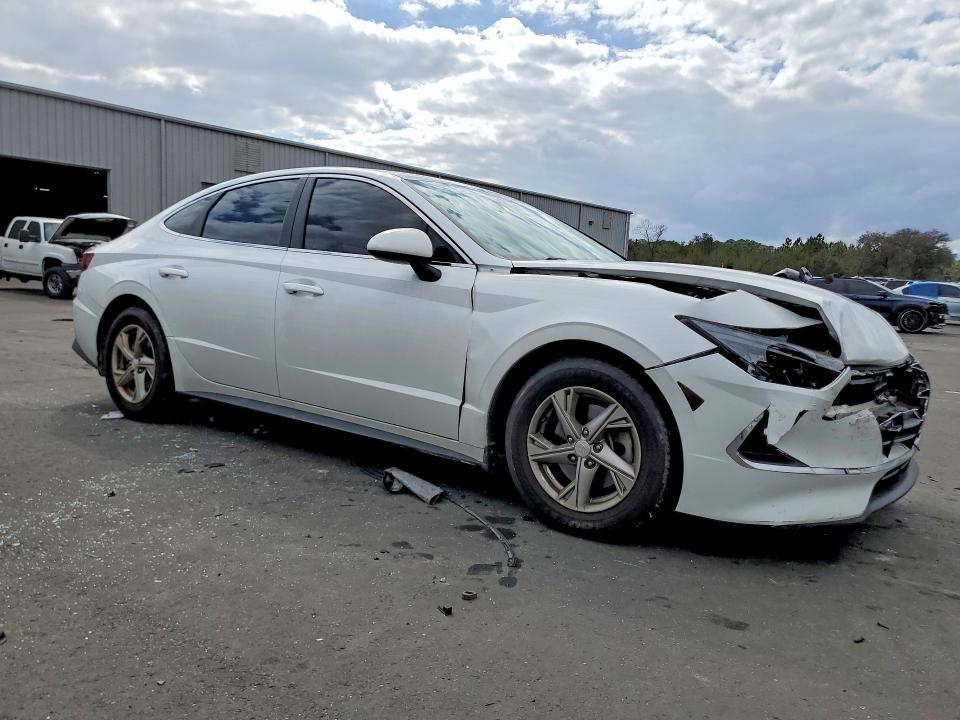 2022 Hyundai Sonata se