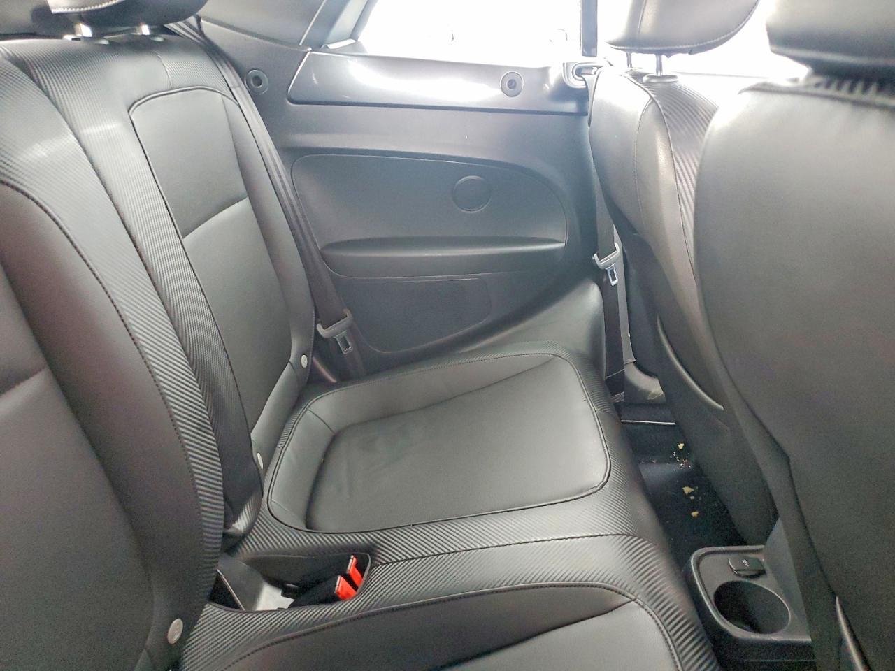 2013 Volkswagen Beetle