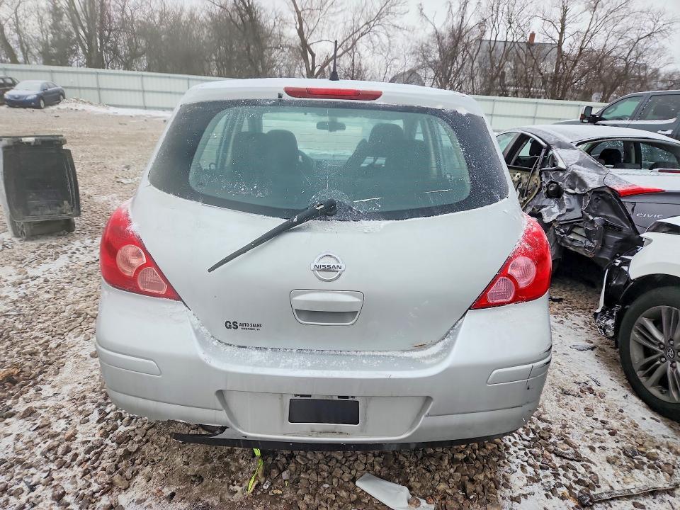 2012 Nissan Versa s