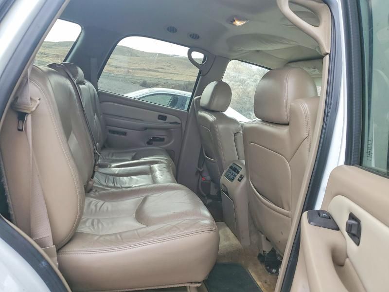 2004 GMC Yukon Denali