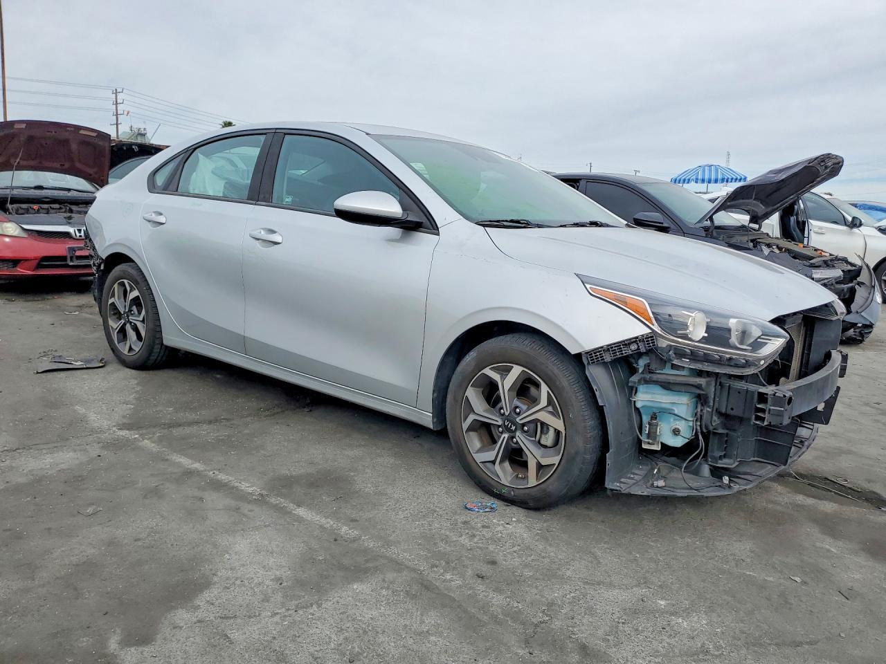 2021 KIA Forte fe