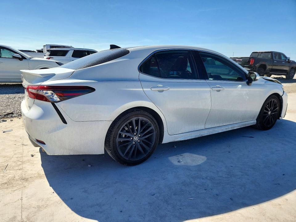 2024 Toyota Camry xse V6