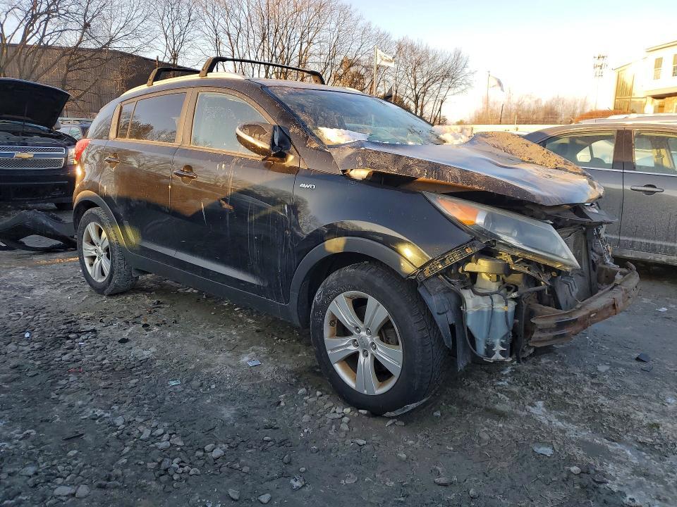 2013 KIA Sportage lx