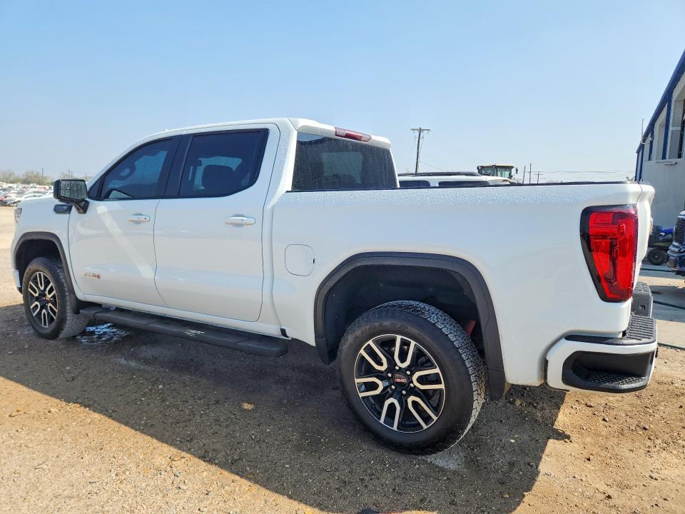2021 GMC Sierra K1500 AT4