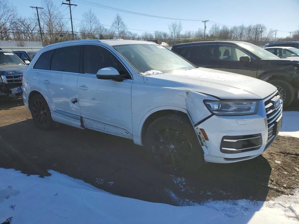 2017 Audi Q7 Premium Plus