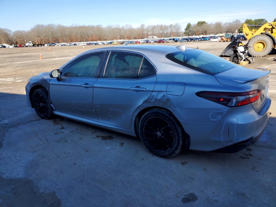 2023 Toyota Camry le
