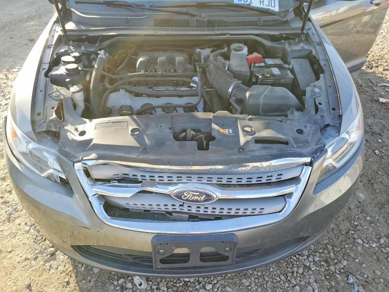 2011 Ford Taurus sel