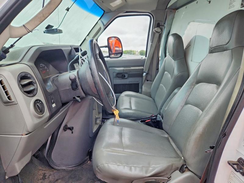 2018 Ford E350 BOX Truck