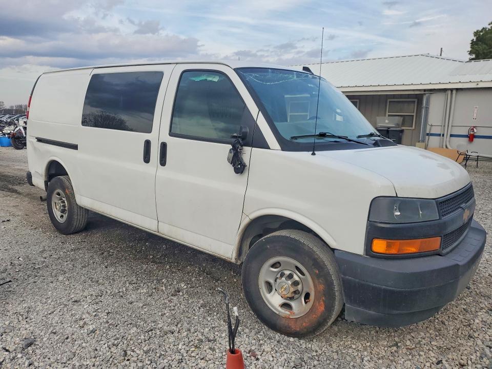 2024 Chev Express G2500