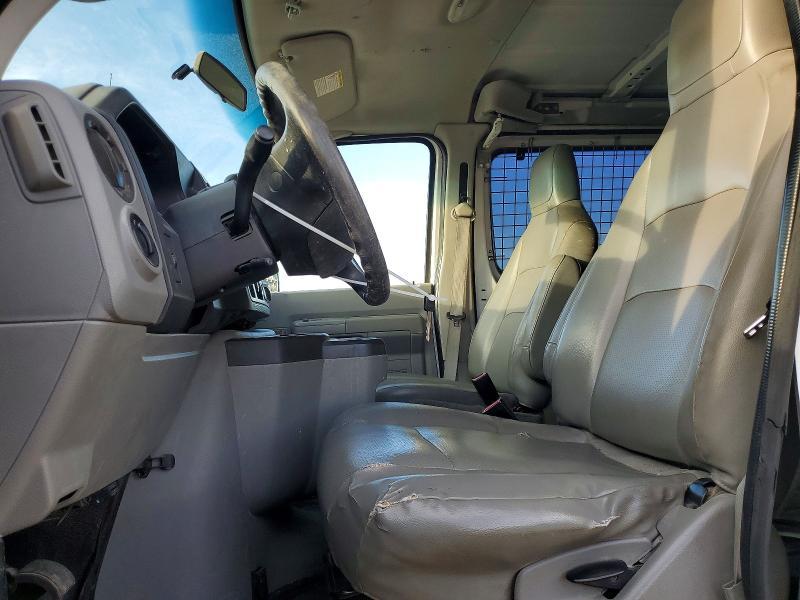 2011 Ford Econoline E350 Super Duty van
