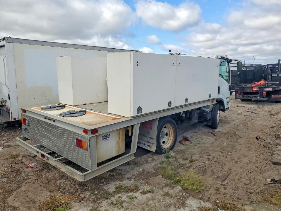 2016 Isuzu NPR HD Utility / Service Truck