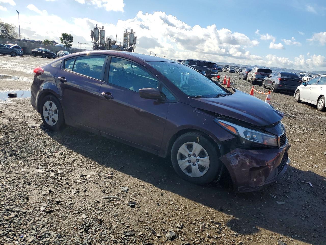 2017 KIA Forte lx