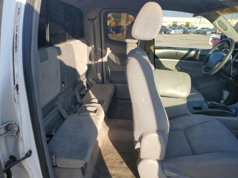 2005 Toyota Tacoma Access cab