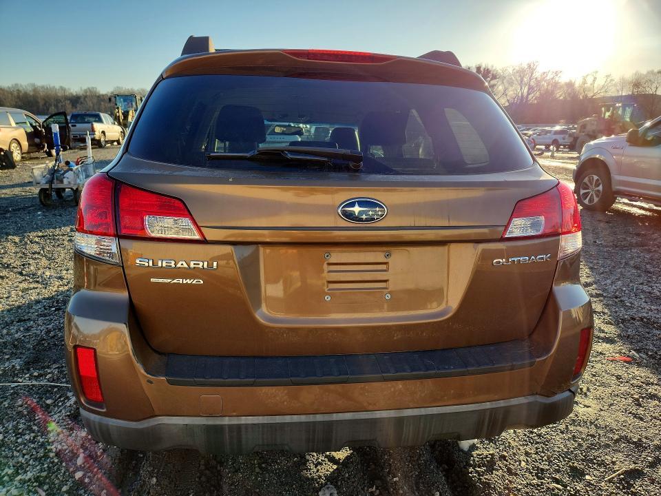 2011 Subaru Outback 2.5i Premium