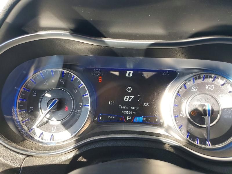 2016 Chrysler 300 Limited