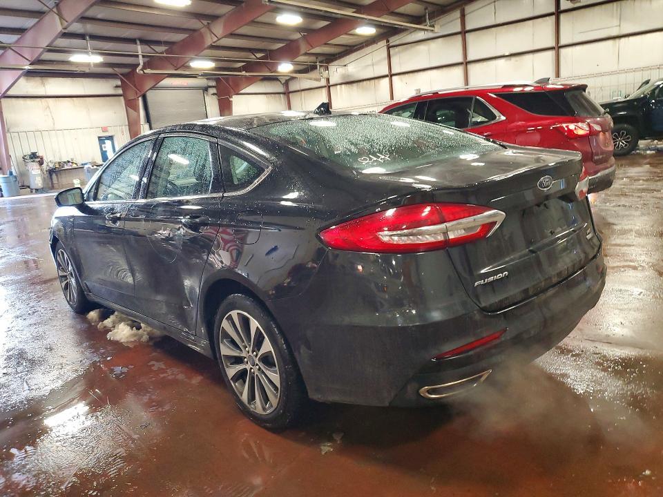 2020 Ford Fusion se