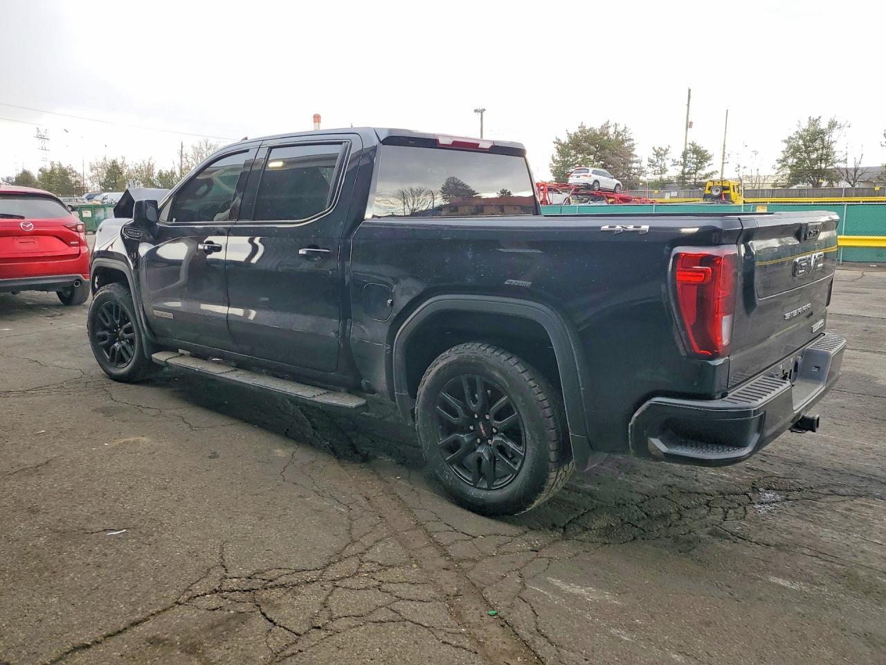 2022 GMC Sierra K1500 Elevation