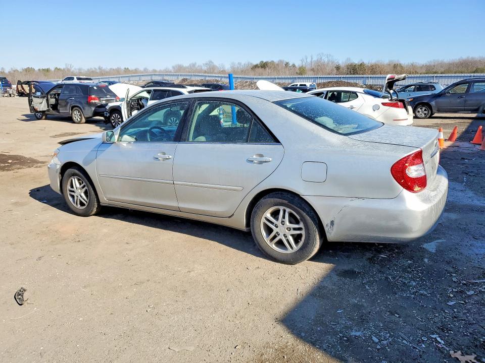 2002 Toyota Camry le