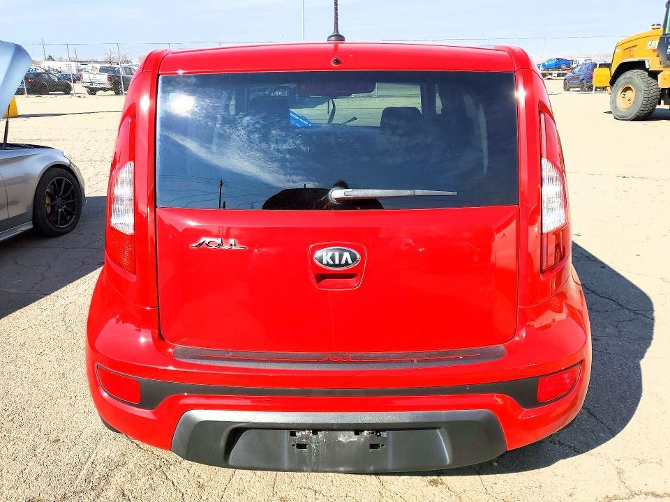 2013 KIA Soul Base