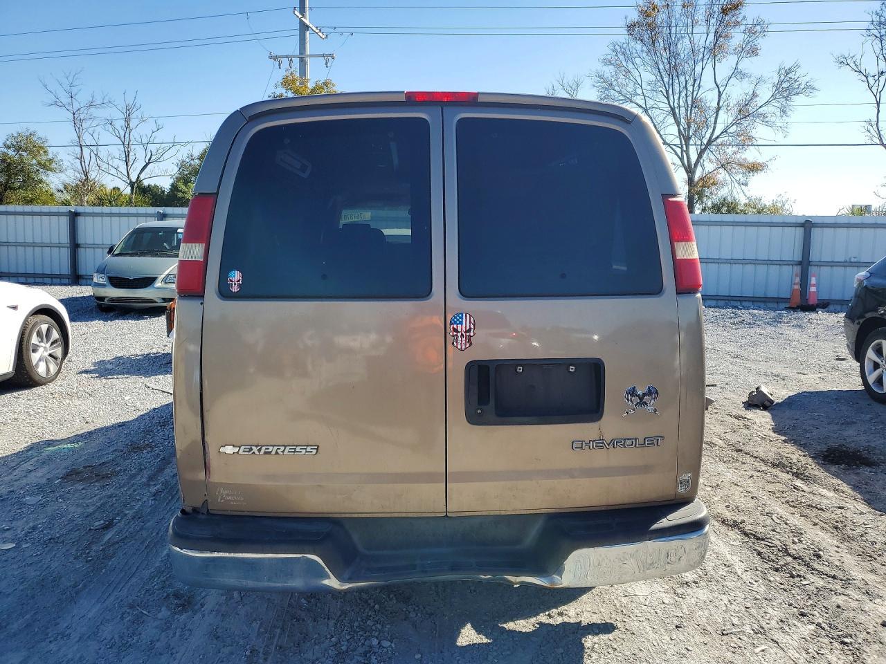 2004 Chevrolet Express G1500