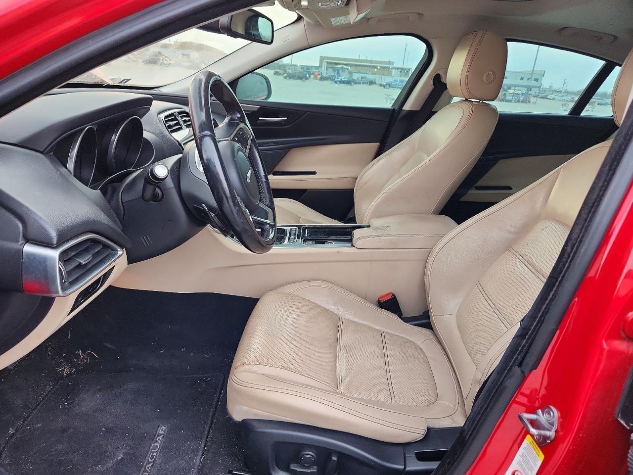 2018 Jaguar Xe Prestige 2WD 25T 4C 4D Sedan