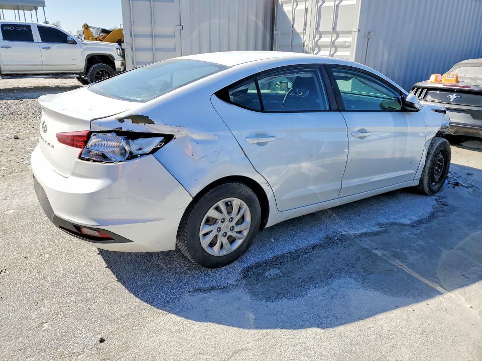 2020 Hyundai Elantra se