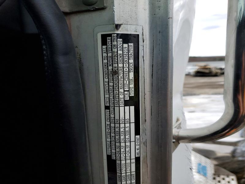 1995 Peterbilt Tractor 1995 Peterbilt 377 Semi Truck