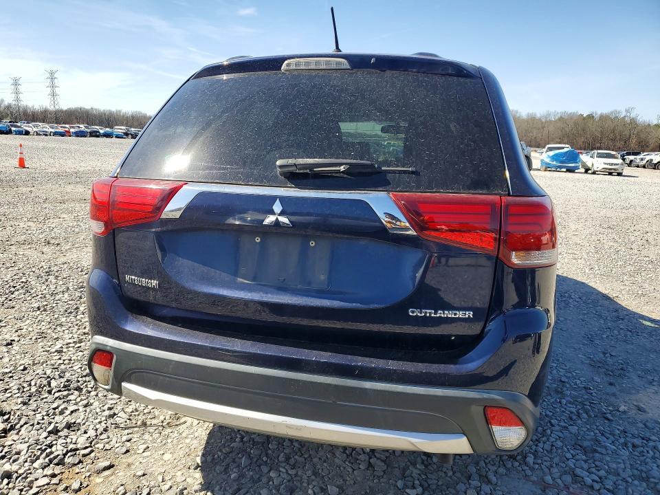 2016 Mitsubishi Outlander es