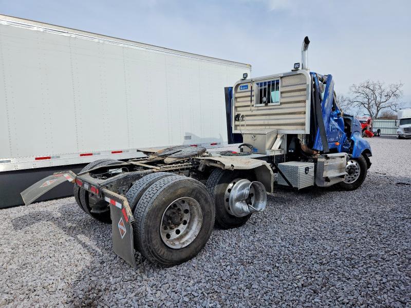 2025 International LT62F Semi Truck